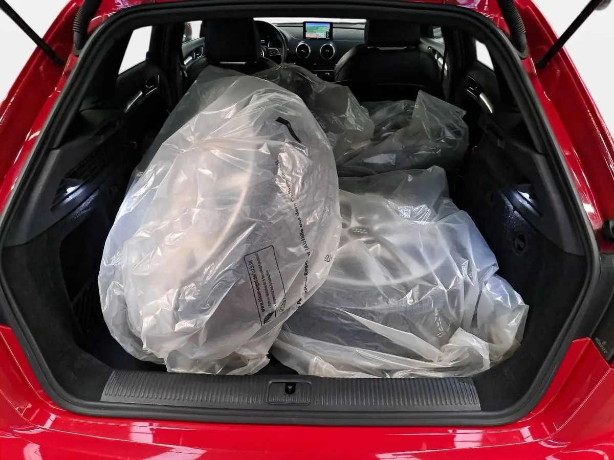 AUDI A3 35 TFSI DSG SPORTBACK LED PDC LM18