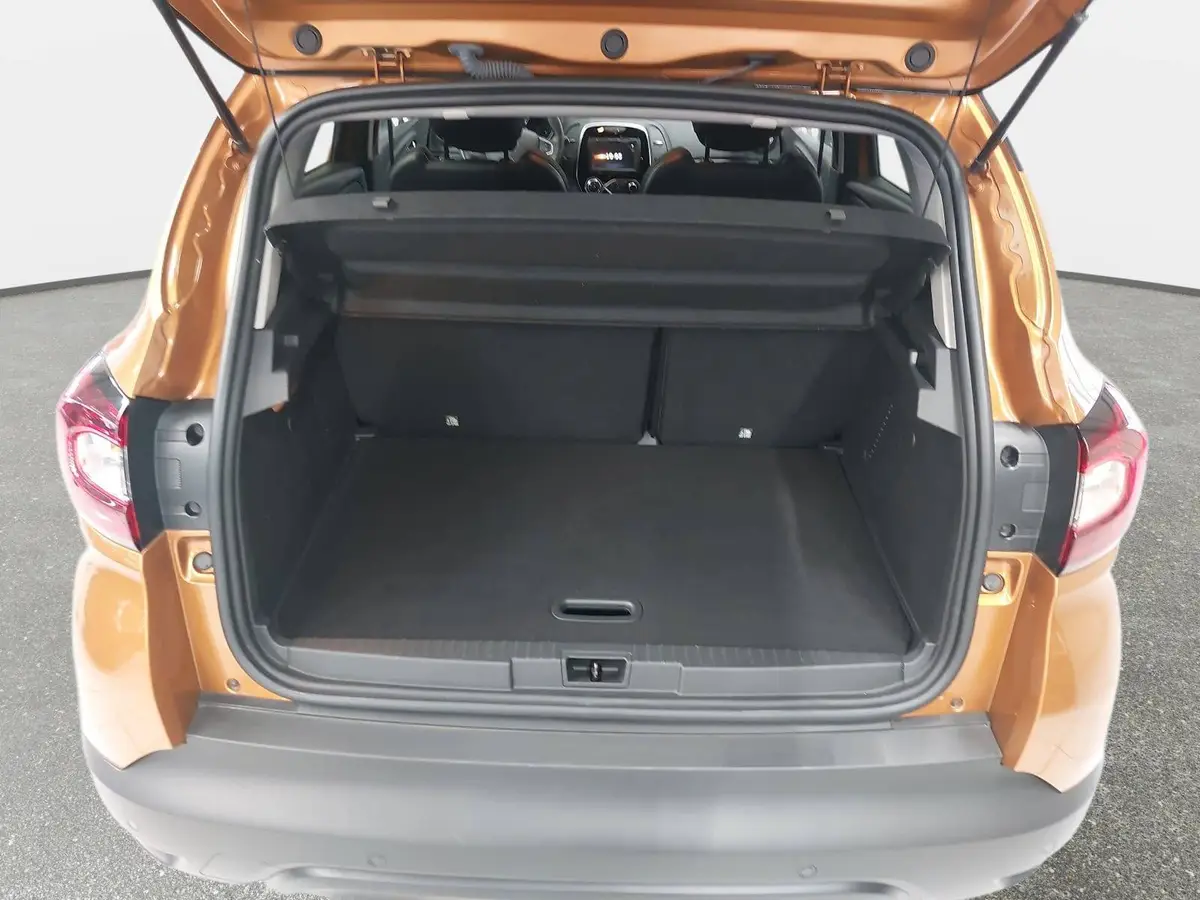 RENAULT CAPTUR 0.9 TCE LIMITED KLIMAAUTO AUDIO GRA WINTER SICHT P