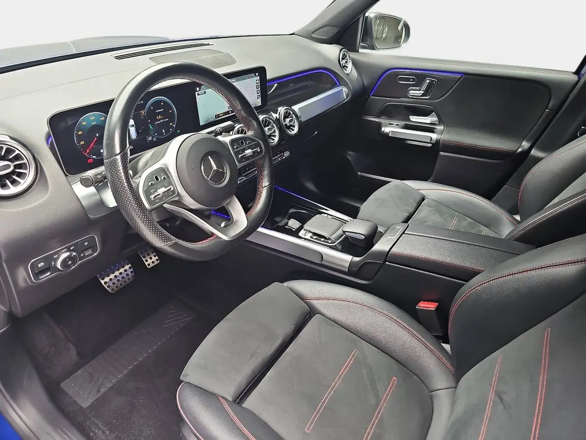 MERCEDES-BENZ GLB 200 200D AUTO. AMG-LINE AHK PANO LM