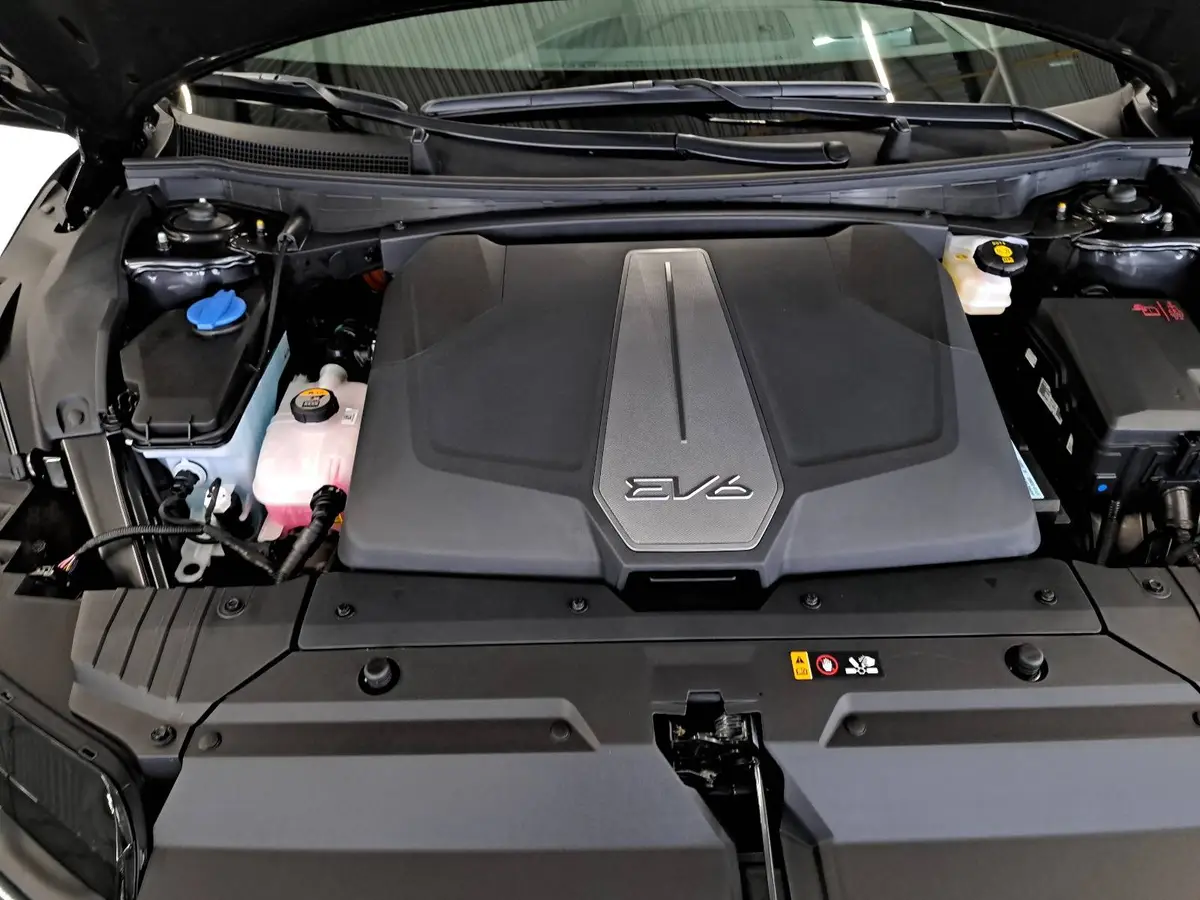 KIA EV6 EARTH 84 KWH RWD WP COMFORT ASSIST DRIVE SOUND