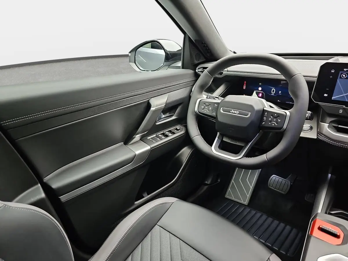 JEEP COMPASS 1.2 E-HYBRID DCT FIRST EDITION MJ26 PREMIUM-PAKET PANORAMA