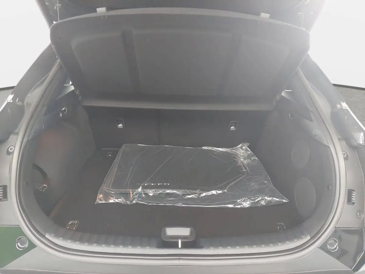 KIA XCEED 1.6 T-GDI 180 DCT SPIRIT MJ27 SOUND SITZ ADVANCED GLASDACH