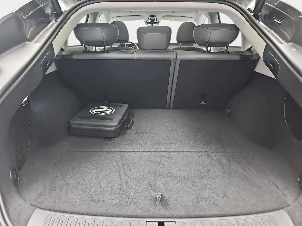 MG ANDERE EV 100 KWH MY26 PREMIUM AWD DRIVE PACK