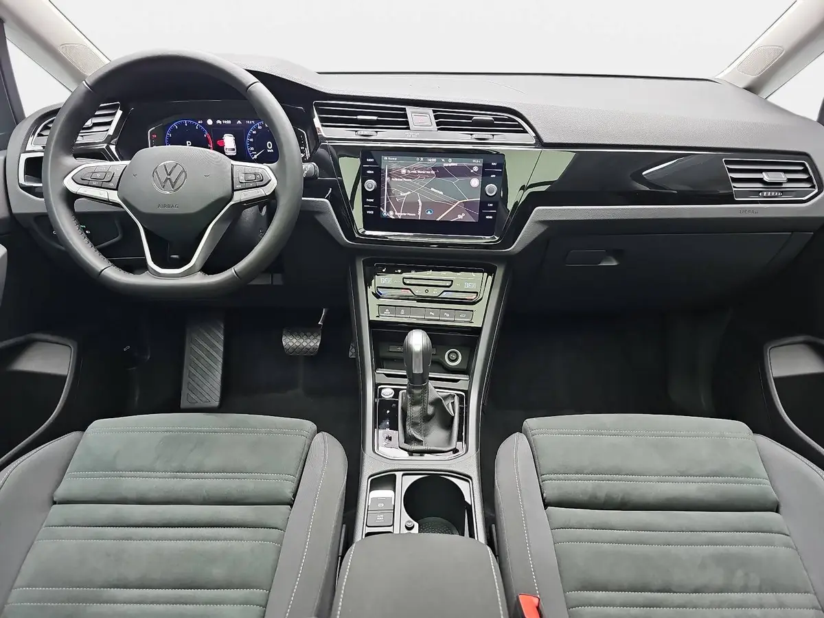 VW TOURAN 1.5 TSI DSG HIGHLINE R-LINE NAVI LED ACC PANO KAME