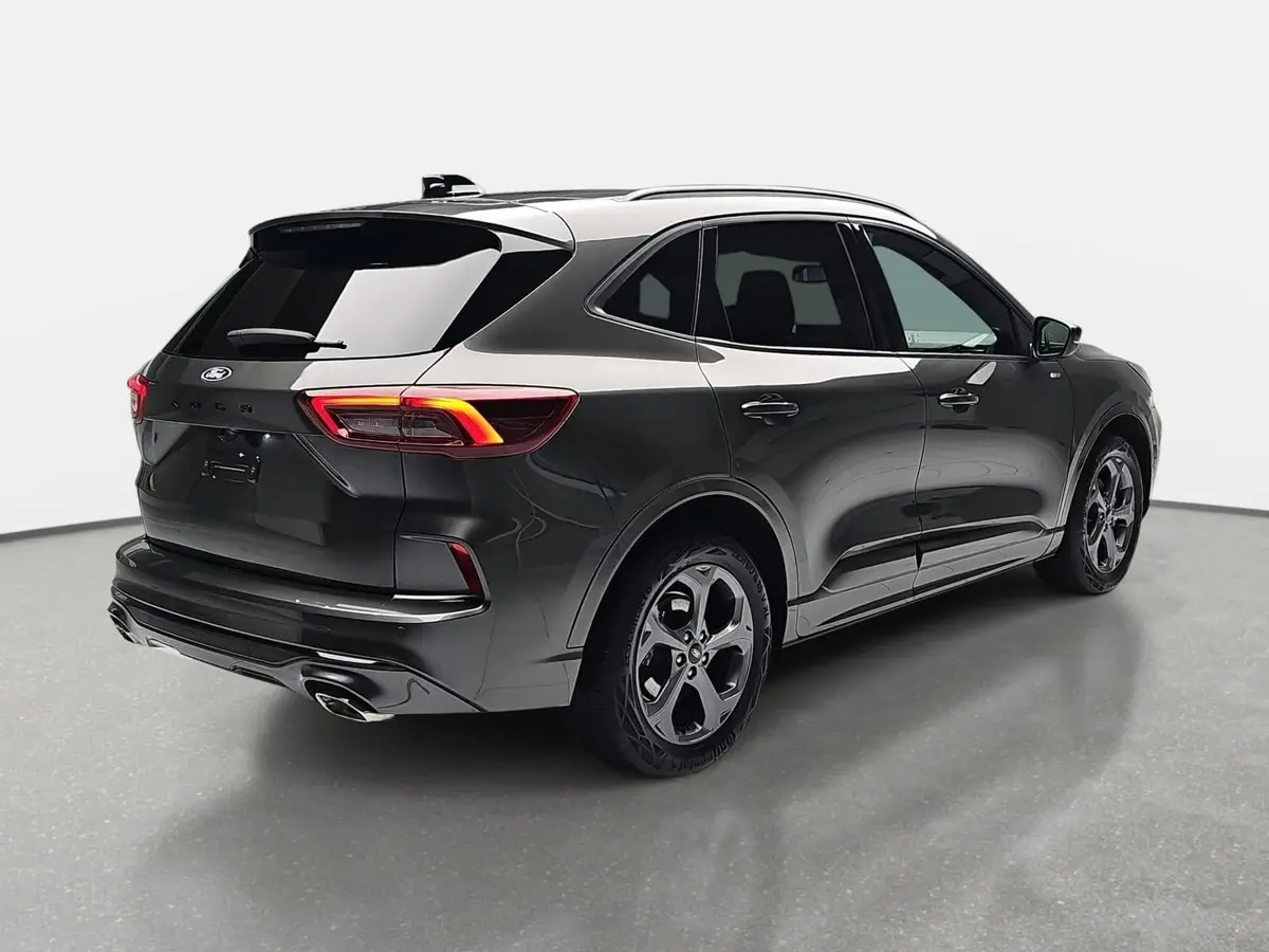 FORD KUGA 1.5 EB AUTO. ST-LINE NAVI LED KLIMAAUTO WINTER SIC