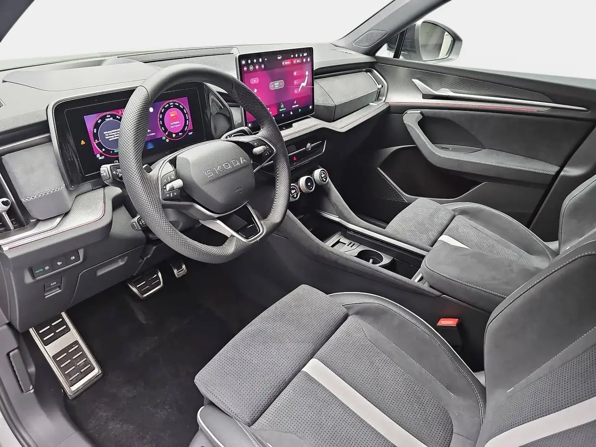 SKODA KODIAQ 1.5 TSI DSG SPORTLINE NAVI LED ACC WINTER 7-S KAME