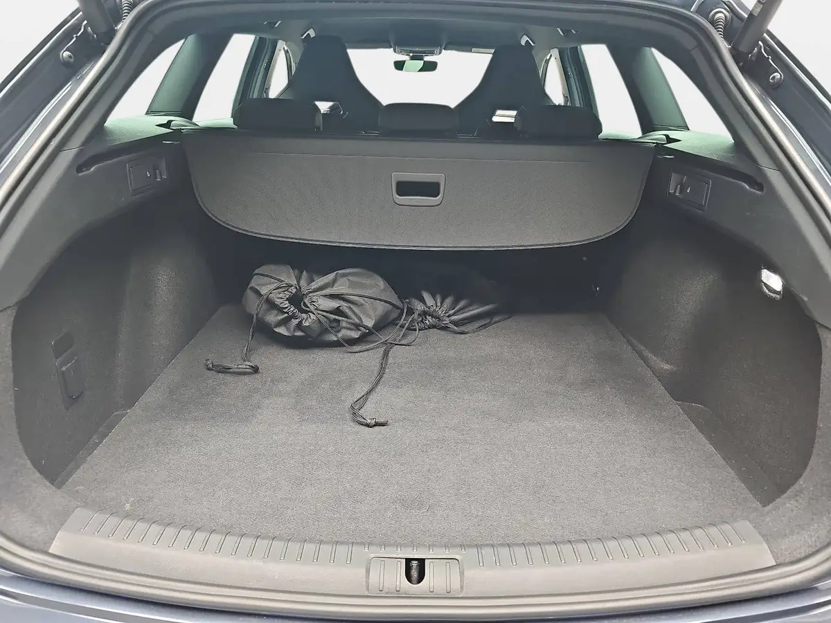 CUPRA LEON ST 1.4 E-HYBRID DSG LED DCC