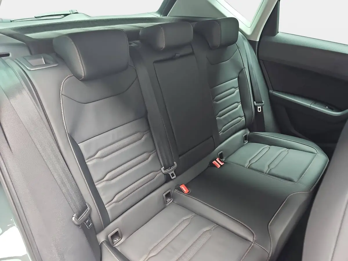 CUPRA ATECA 1.5 TSI DSG NAVI LED ACC LEDER AHK LM19