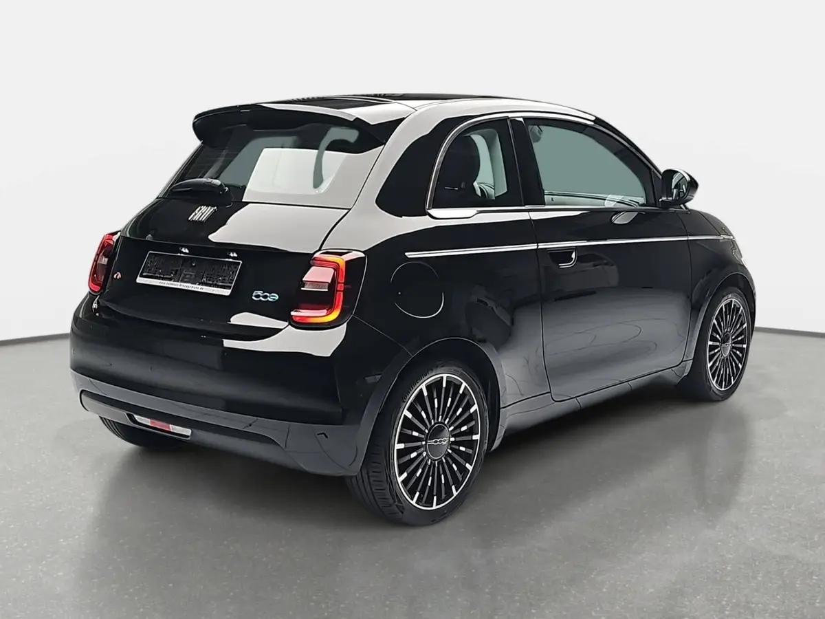 FIAT 500 ELEKTRO 42 KWH BY BOCELLI