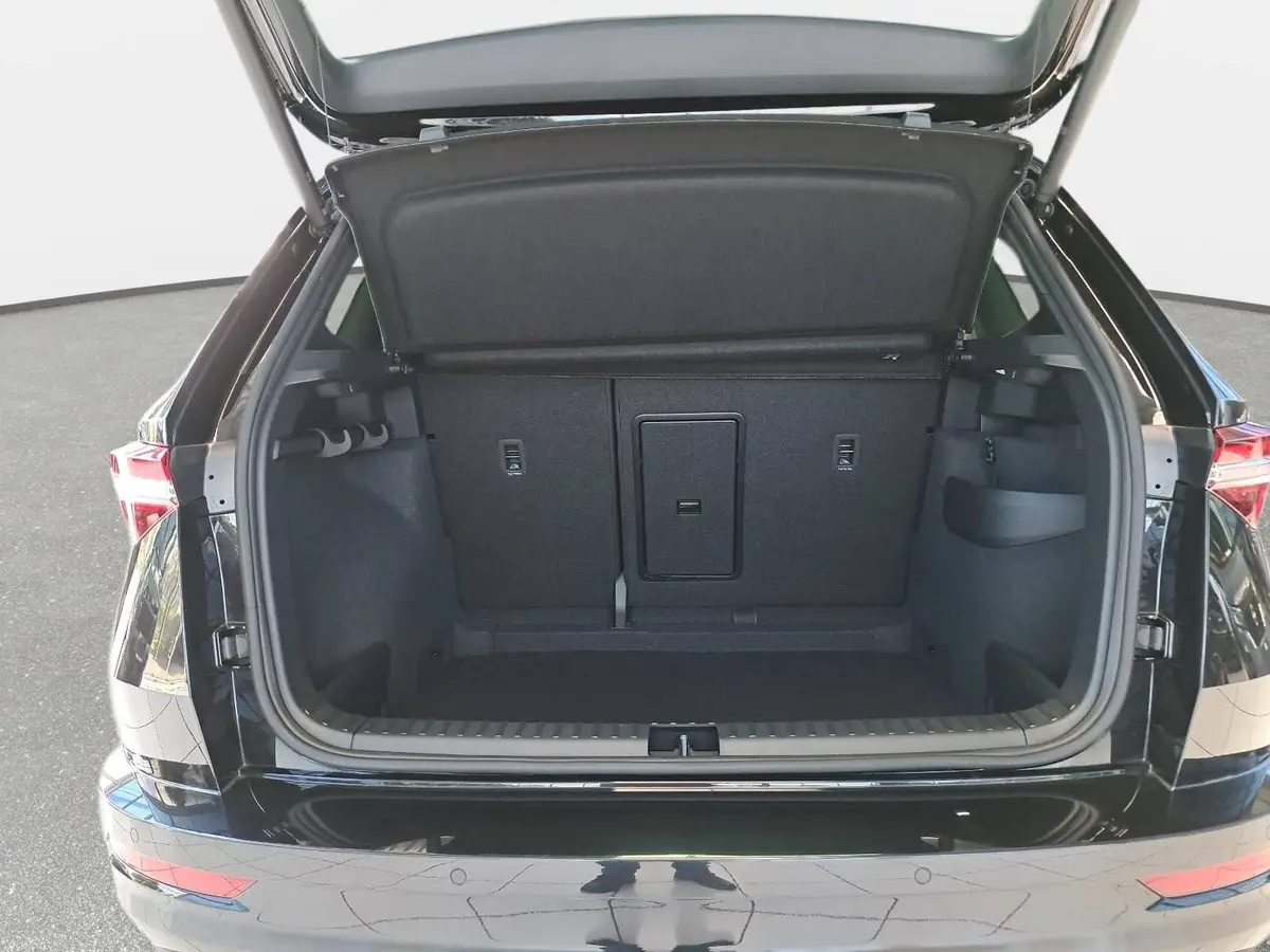 SKODA KAROQ 1.5 TSI DSG SPORTLINE NAVI LED-MATRIX LM18 CANTON