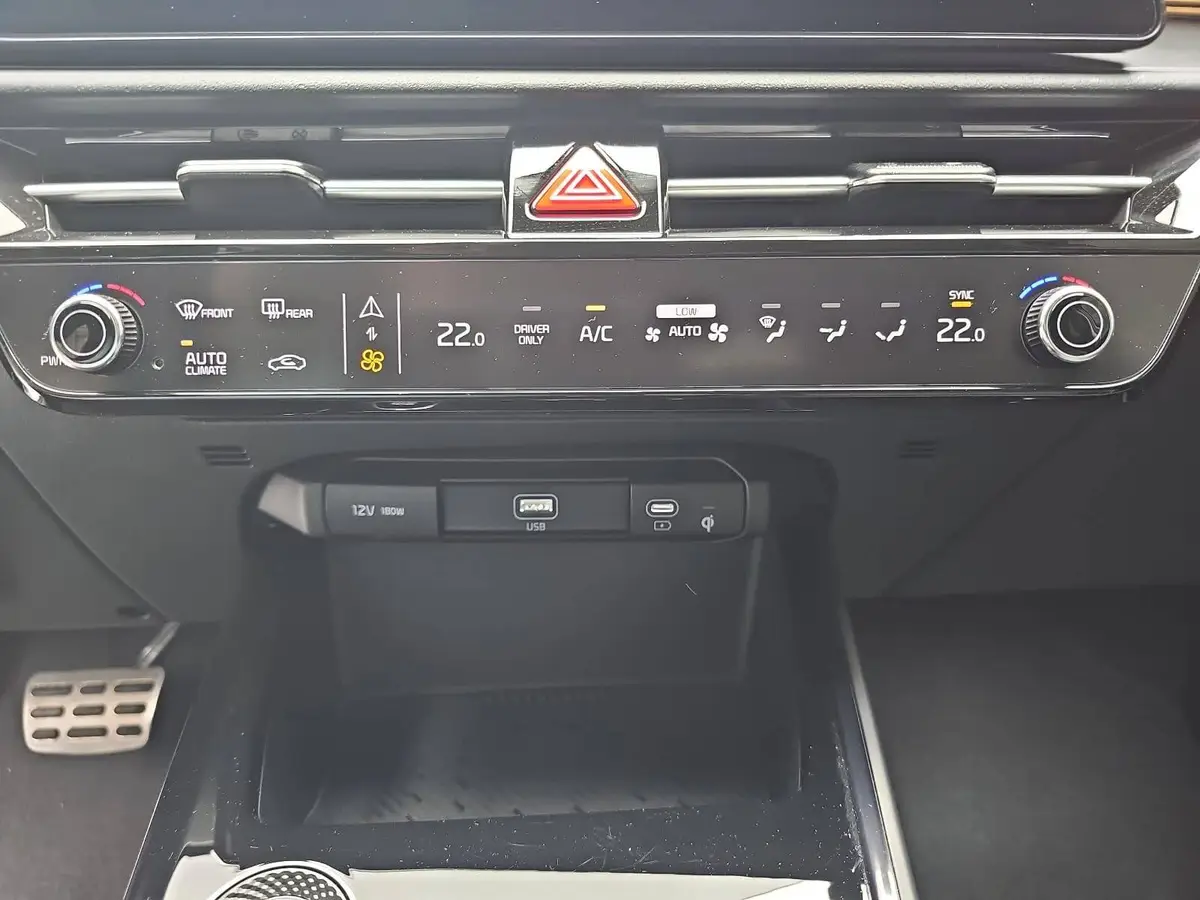 KIA NIRO 1.6 GDI PLUG-IN-HYBRID DCT SPIRIT TECHNOLOGIE RELAX