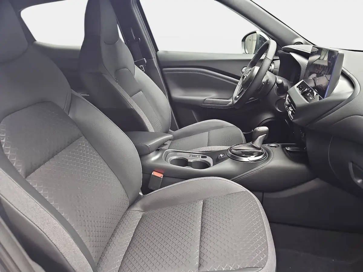NISSAN JUKE 1.0 DIG-T 5T AUTO. N-CONNECTA NAVI WINTER