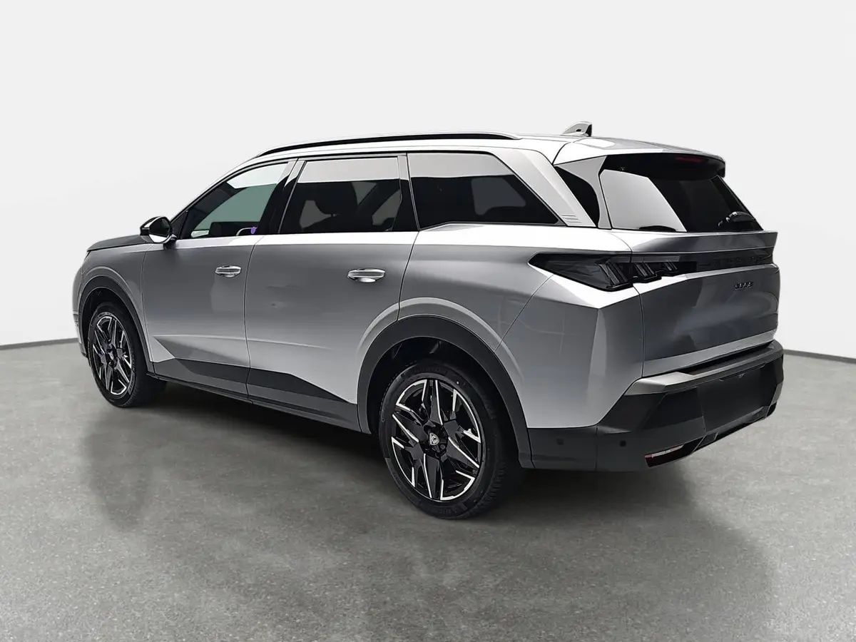 PEUGEOT 5008 1.2 HYBRID 145 E-DSC6 ALLURE KLIMA LED 7-S DAB 360