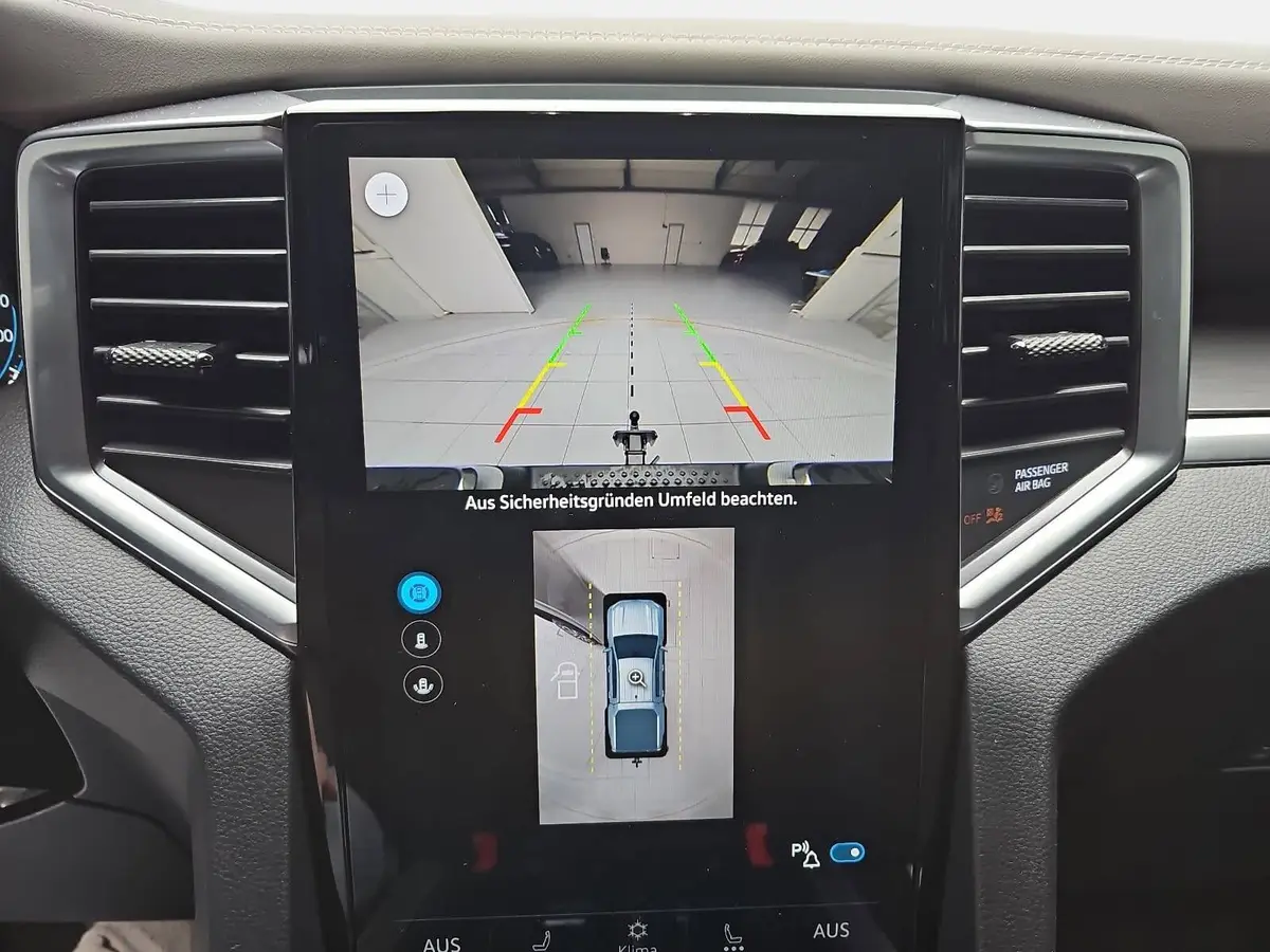 VW AMAROK 3.0 TDI AUTO. DOKA AVENTURA 4M NAVI LED EL.RO AHK