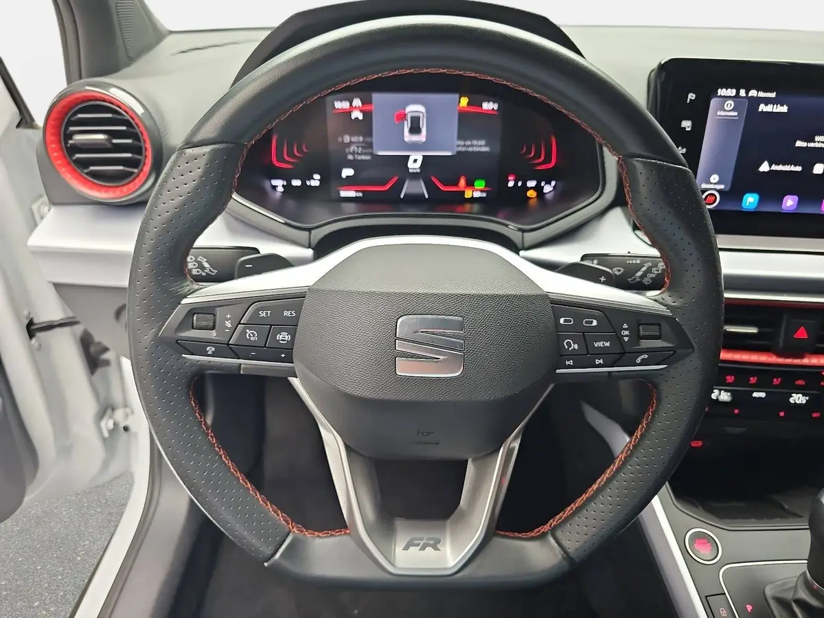 SEAT ARONA 1.0 TSI DSG FR AHK ACC P-ASSIST LM