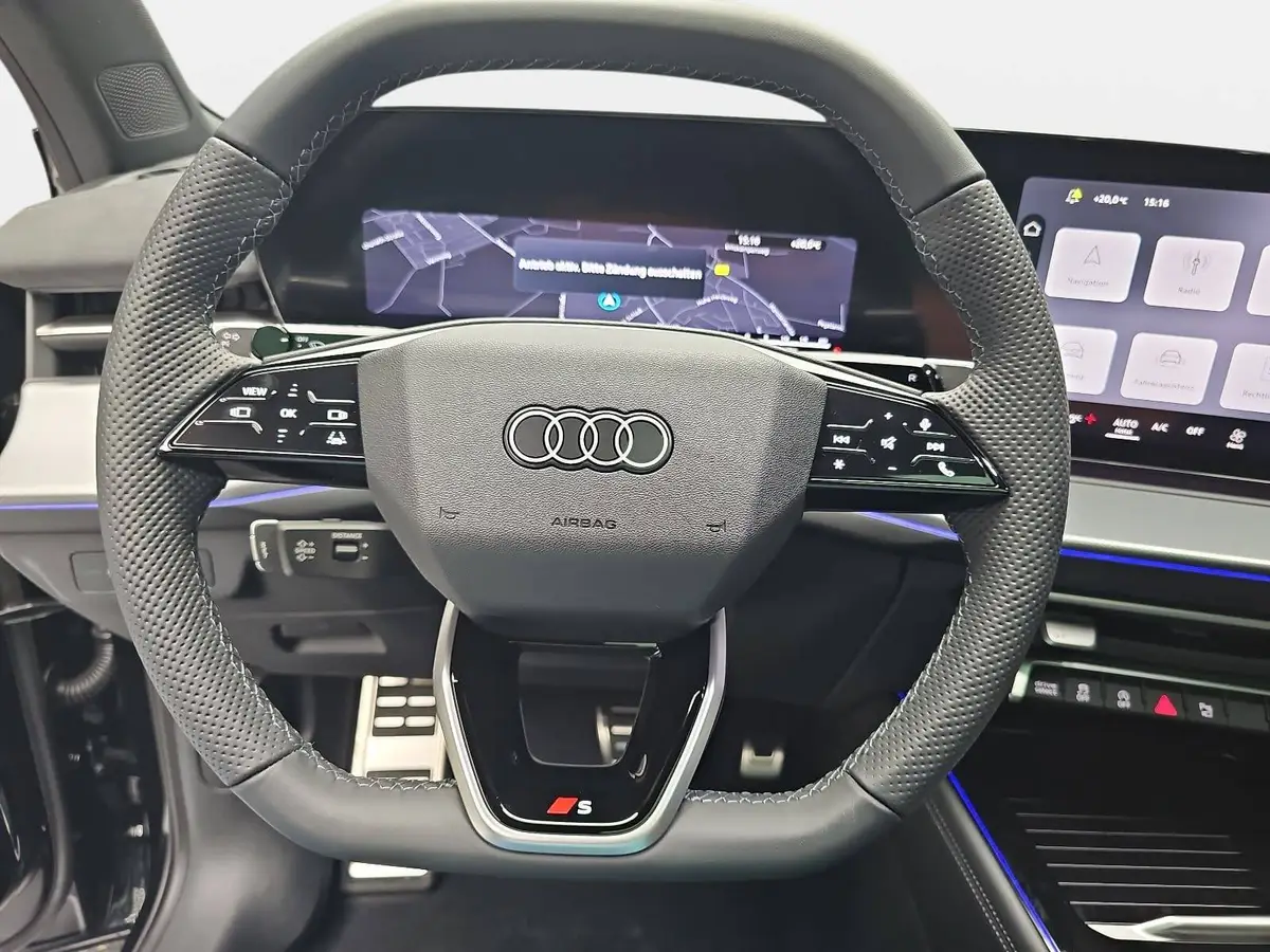 AUDI Q3 TDI S-TRONIC S-LINE NAVI LED-PLUS PANO