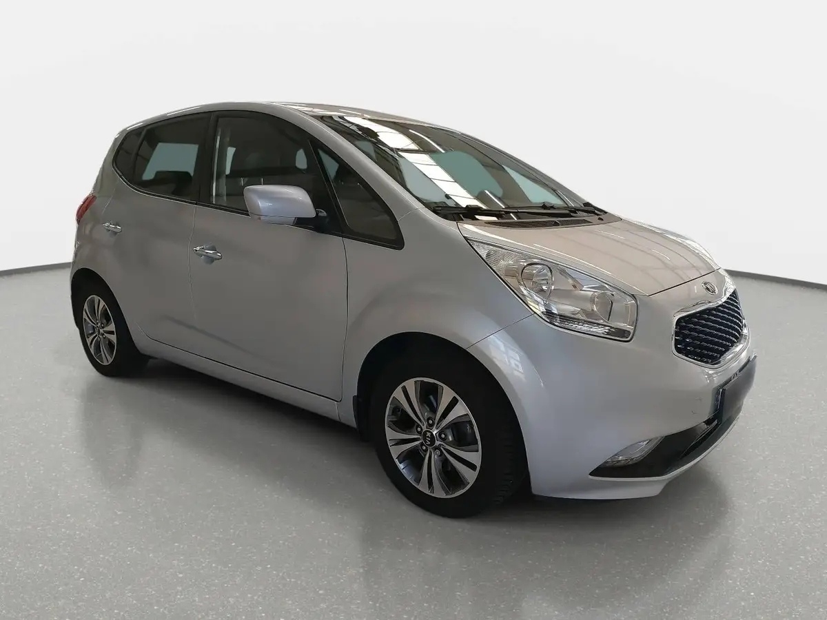 KIA VENGA 1.6 CVVT DREAM TEAM