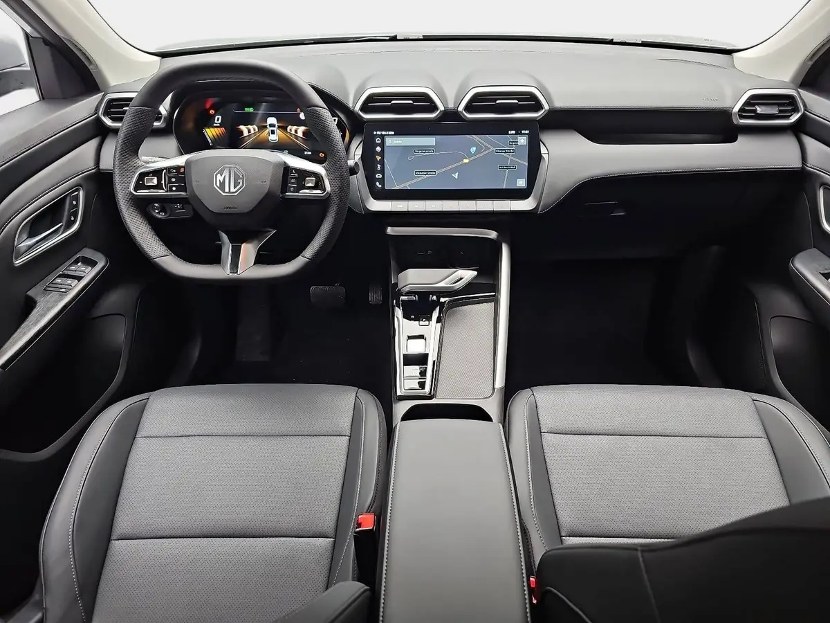 MG ZS 1.5 HYBRID+ MY25.5 LUXURY NAVI LM18 KEYLESS-ENTRY 360-GRAD-KAMERA