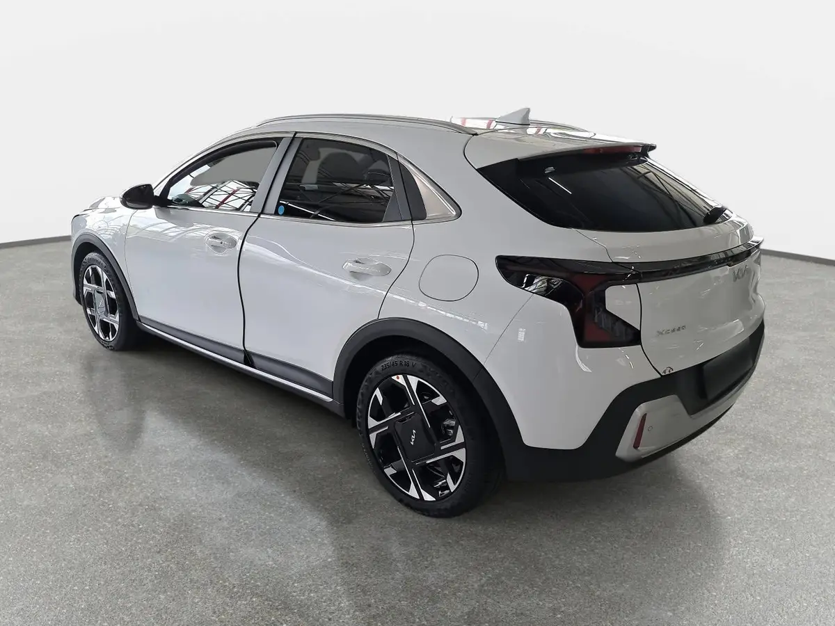 KIA XCEED 1.6 T-GDI 150 DCT SPIRIT MJ27 SOUND