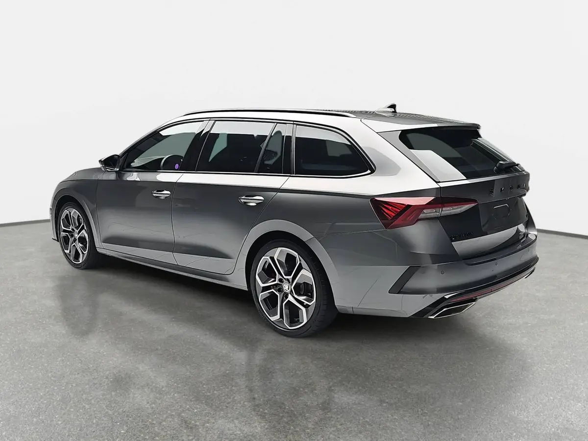 SKODA OCTAVIA COMBI 2.0 TSI DSG RS NAVI LED ERGO-AKTIV PDC AHK LM19