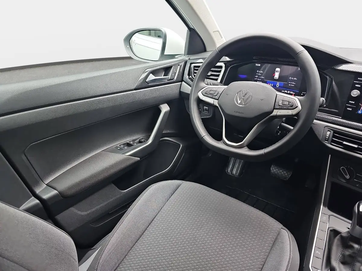 VW TAIGO 1.0 TSI DSG LIFE NAVI LED ACC SITZHEIZUNG PDC KAME