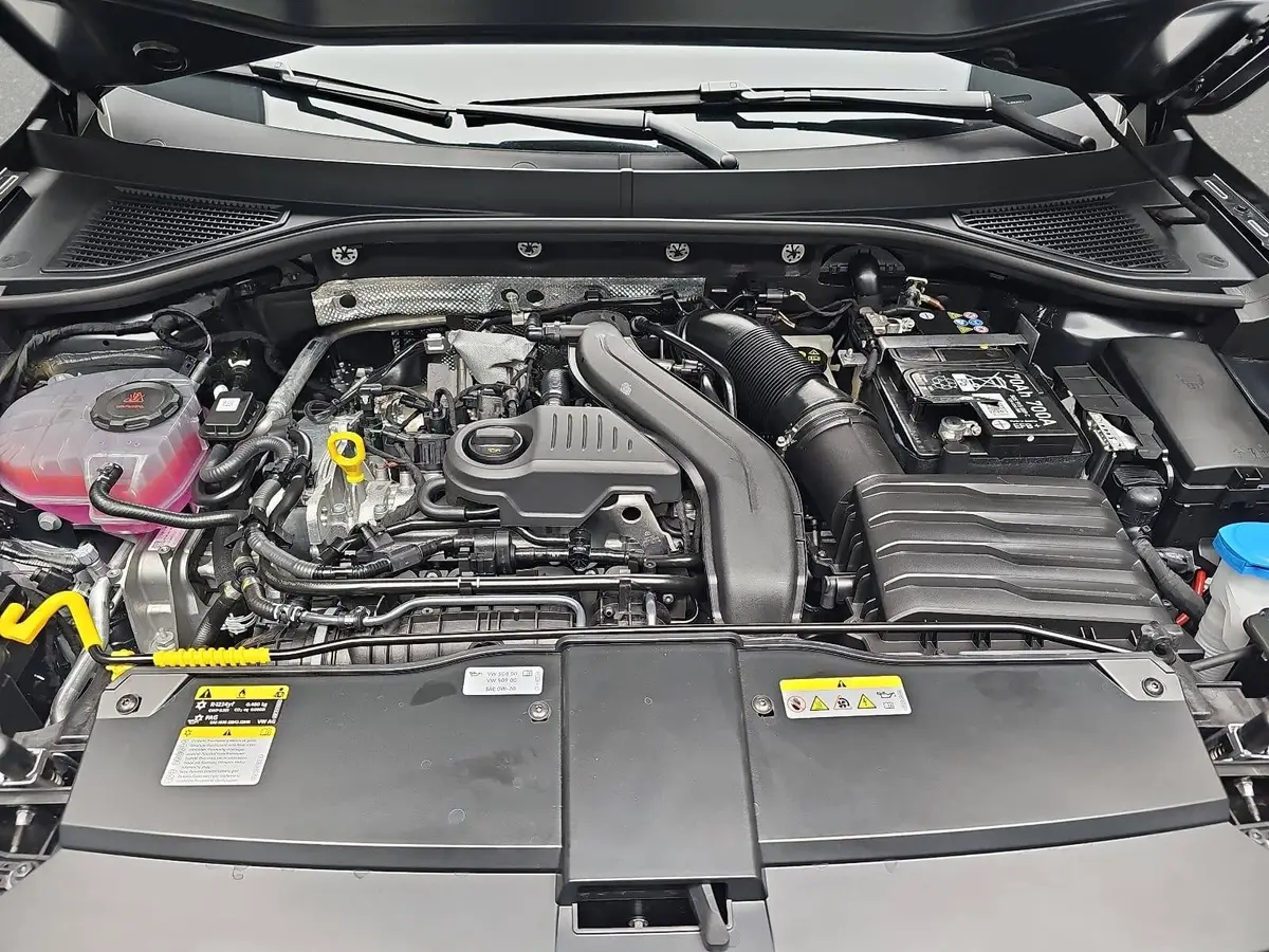 VW T-ROC 1.5 TSI DSG LIFE LED WINTER AHK