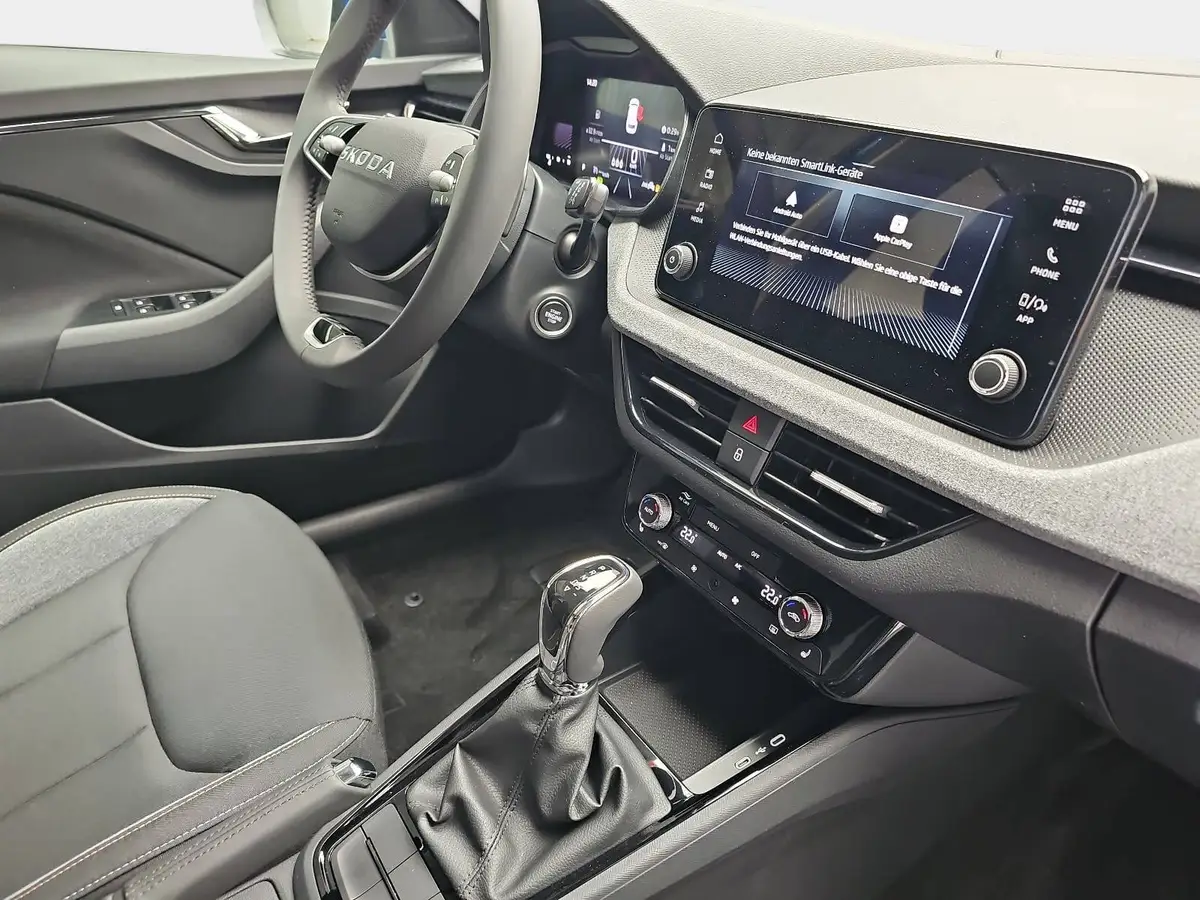 SKODA KAMIQ 1.0 TSI DSG 130 JAHRE LED KAMERA LM