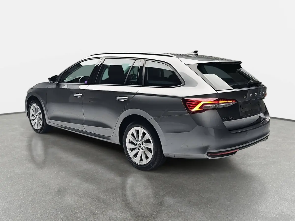 SKODA OCTAVIA COMBI 2.0 TDI DSG SELECTION AHK LM KAMERA