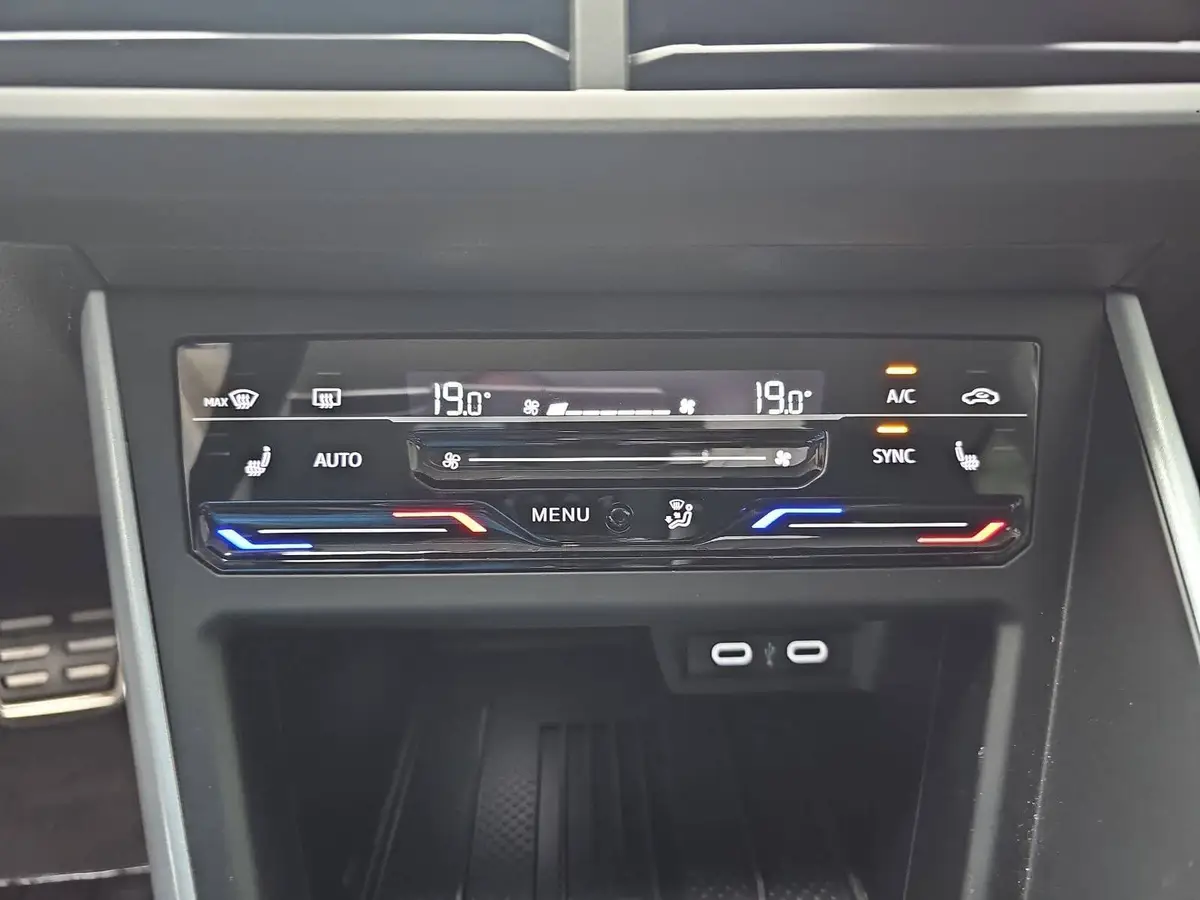 VW POLO 1.0 TSI DSG GOAL NAVI LED APP-CONNECT
