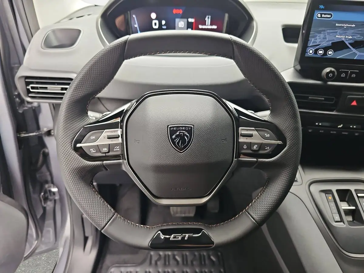 PEUGEOT RIFTER BLUEHDI 130 CV EAT8 GT L2 7-S NAVI LED AHK LM
