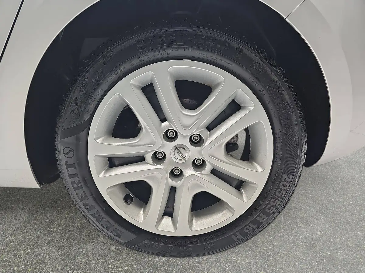 OPEL ASTRA 1.5 D AUTO. ELEGANCE BUSINESS AHK LM