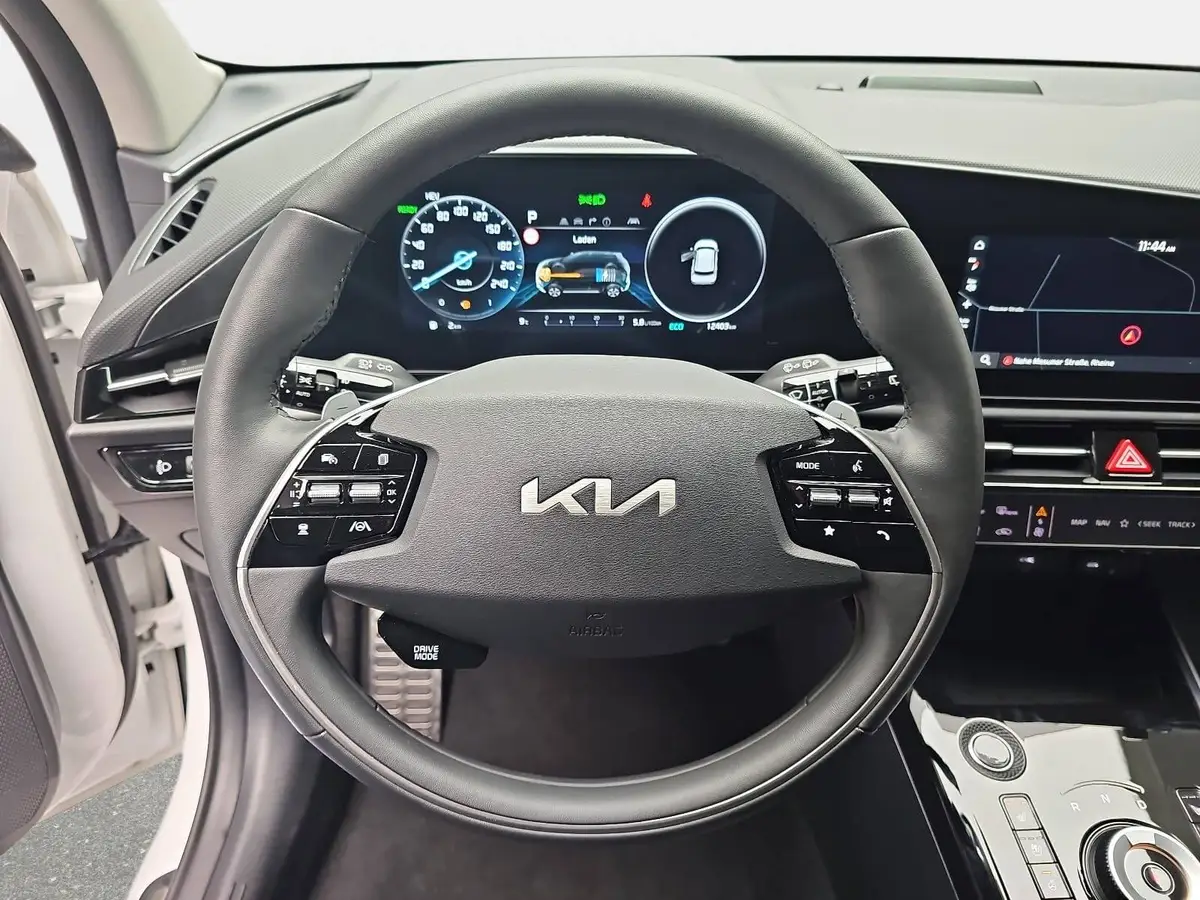 KIA NIRO 1.6 GDI PLUG-IN-HYBRID DCT SPIRIT LM18" TECHNOLOGIE NAVI LED WINTER KAMERA LM18