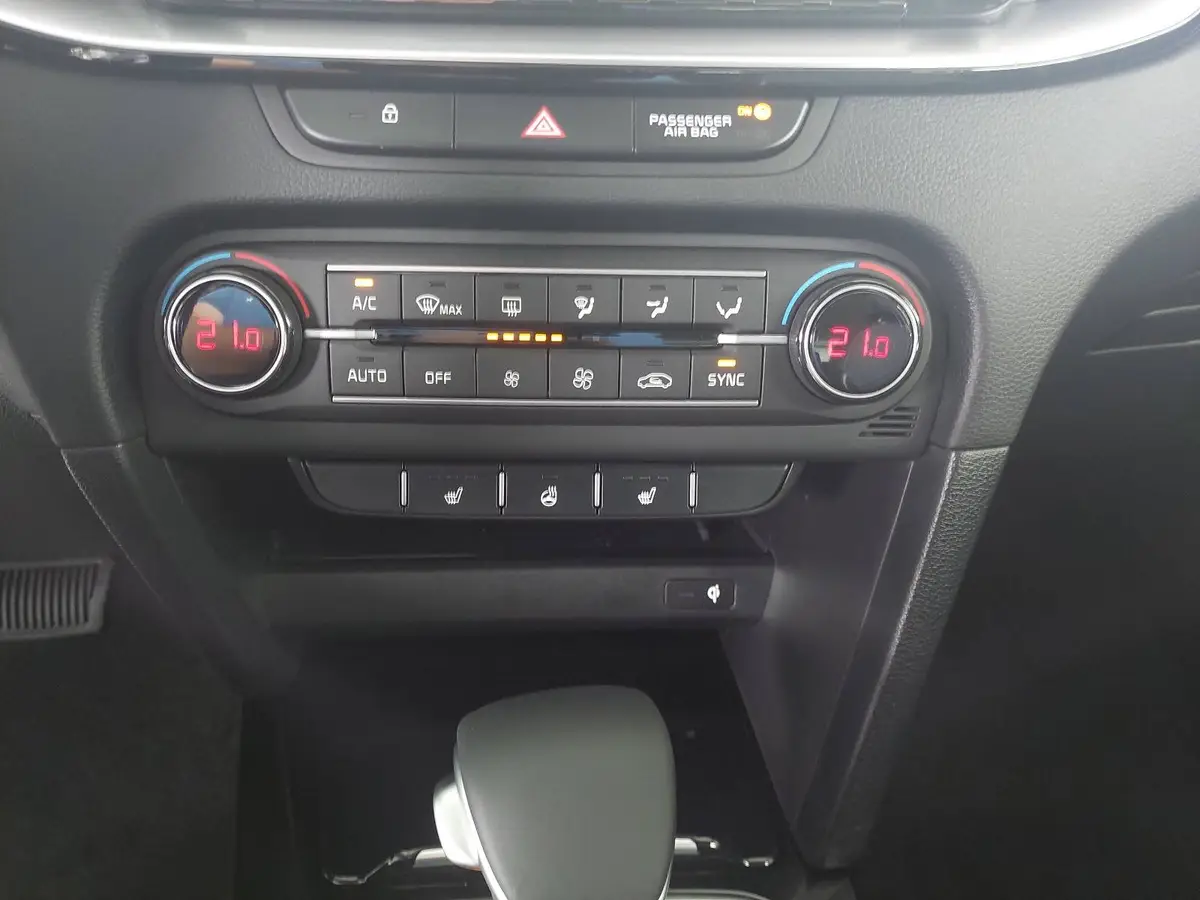 KIA XCEED 1.6 T-GDI 150 DCT SPIRIT MJ26 XCLUSIVE