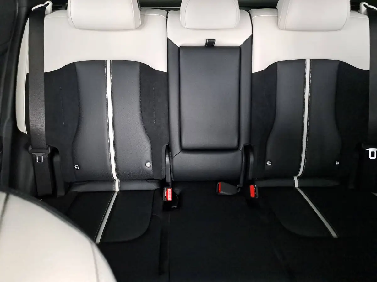 KIA SPORTAGE 1.6 T-GDI 150 2WD DCT GT-LINE MJ26 DRIVEWISE GLASDACH SOUND