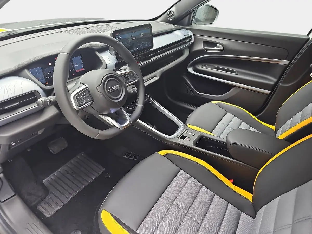 JEEP AVENGER 1.2 E-HYBRID T3 DCT 4XE THE NORTH FACE MJ26