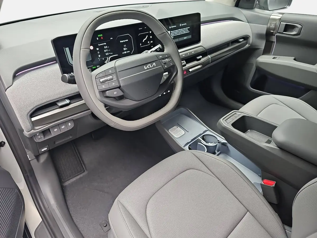 KIA EV3 81.4 KWH EARTH MJ27 WINTER-CONNECT BUSINESS UPGRADE DRIVEWISE-PARK