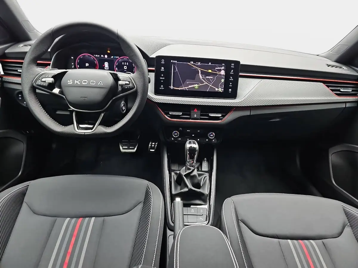 SKODA KAMIQ 1.5 TSI DSG MONTE CARLO NAVI MATRIX-LED PANO WINTE