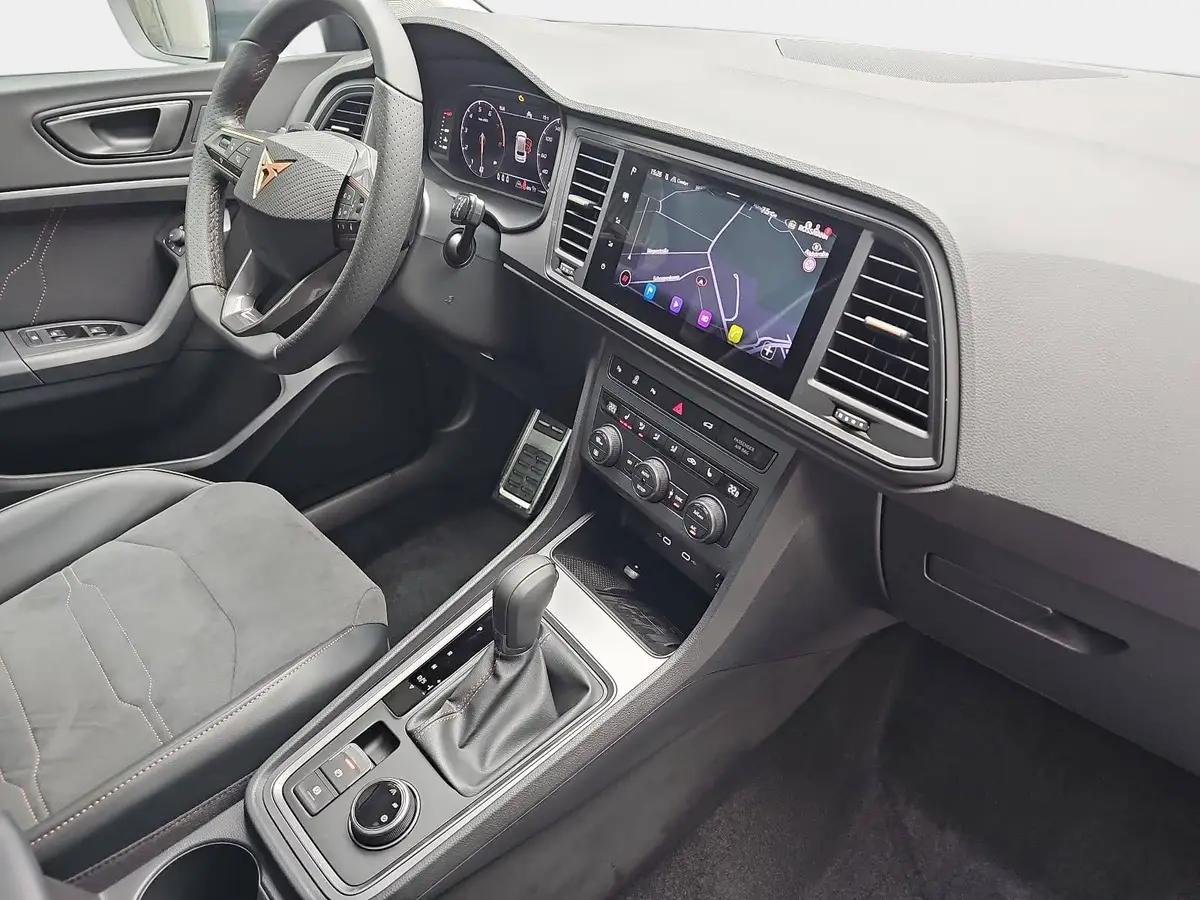 CUPRA ATECA 1.5 TSI DSG NAVI LED ACC PANO EL.HECKKLAPPE WINTER