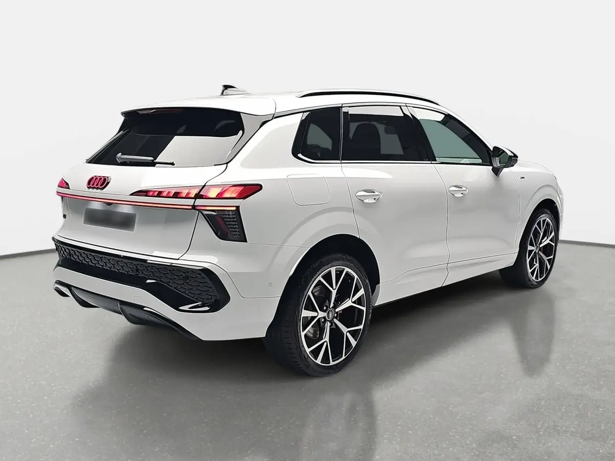 AUDI Q3 TDI S-TRONIC S-LINE NAVI LED-PLUS PANO