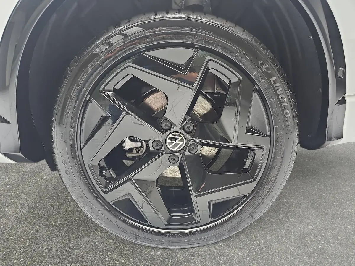 VW TIGUAN 2.0 TDI DSG R-LINE NAVI LED PANO