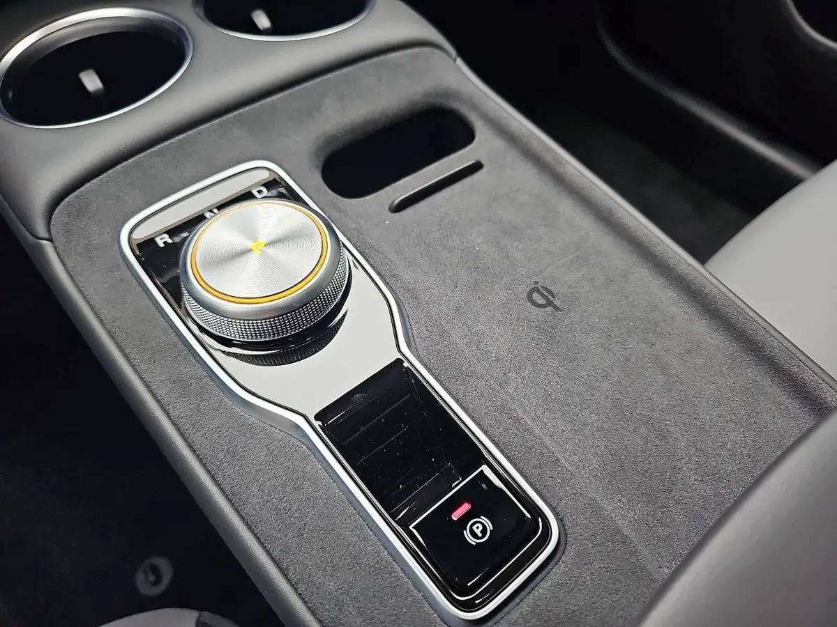 MG S5 EV 64 KWH MY25 LUXURY