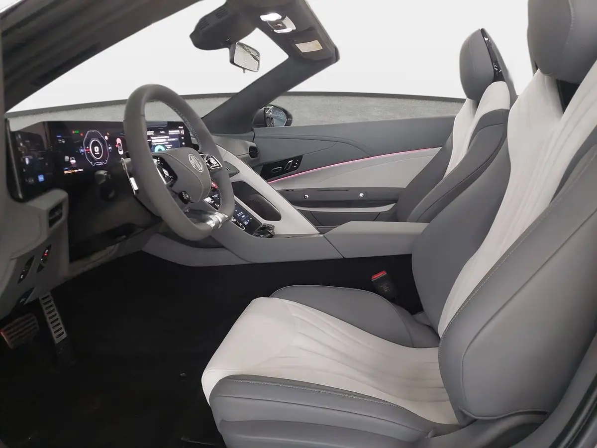 MG CYBERSTER EV 77 KWH XPOWER ALCANTARA-GRAU