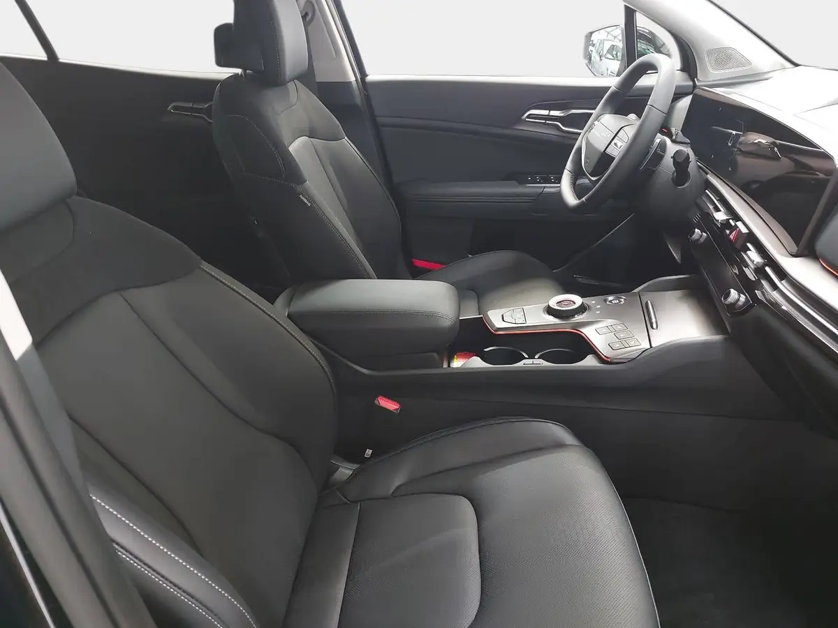 KIA SPORTAGE 1.6 T-GDI 150 2WD DCT SPIRIT MJ27 LEDER DRIVEWISE SOUND