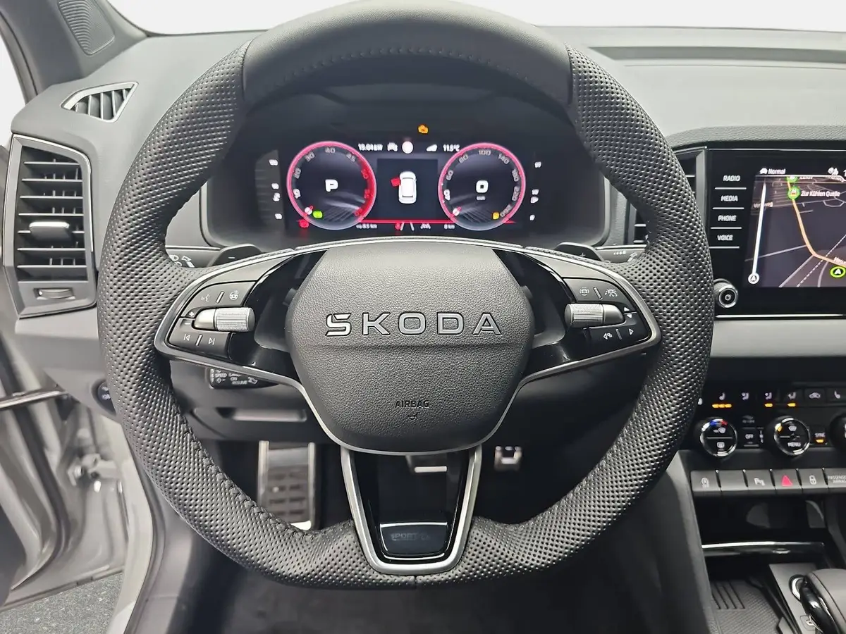 SKODA KAROQ 2.0 TDI DSG SPORTLINE 4X4 WINTER AHK