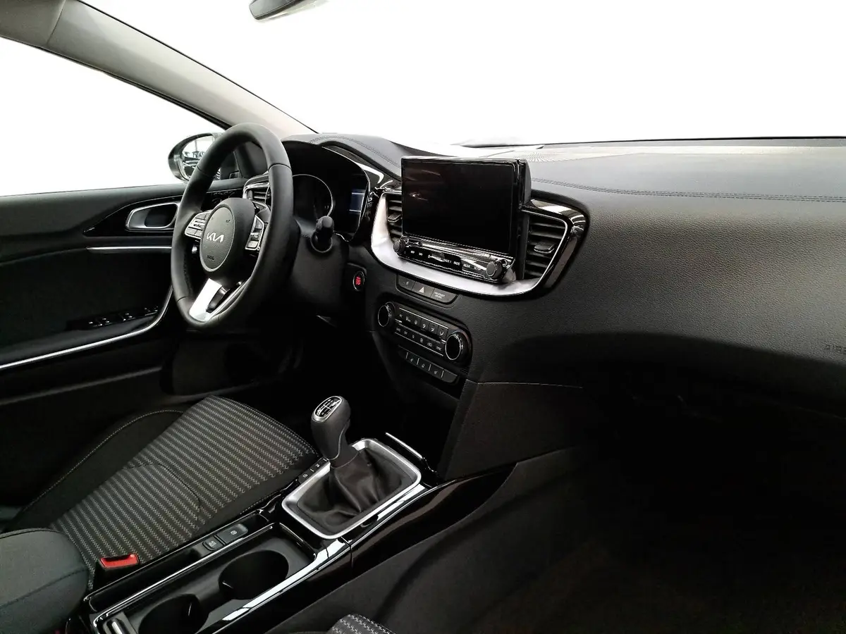 KIA CEED 1.5 T-GDI SPIRIT TECHNOLOGIE