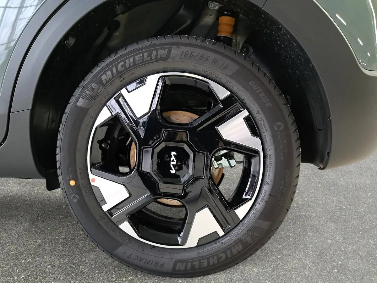 KIA STONIC 1.0 T-GDI 100 DCT VISION MJ26 SITZH. NAVI