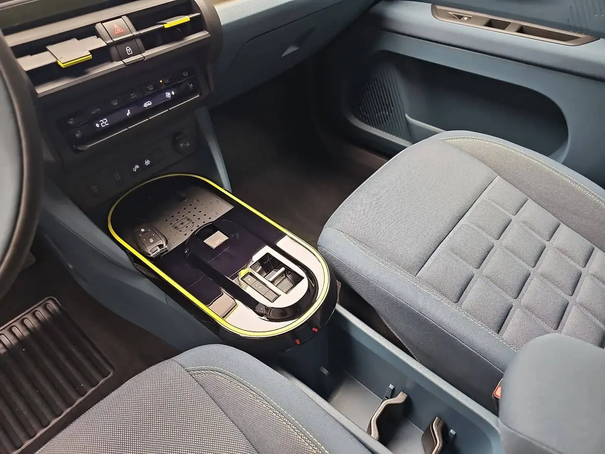 FIAT GRANDE PANDA ELEKTRO LA PRIMA MJ26 WINTER PAKET