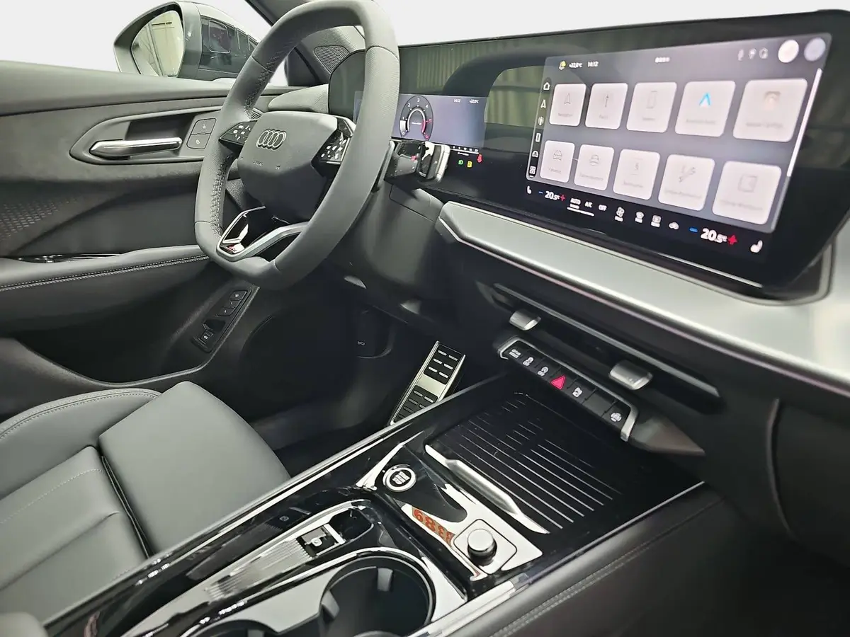 AUDI Q3 TDI S-TRONIC S-LINE NAVI LED-PLUS PANO