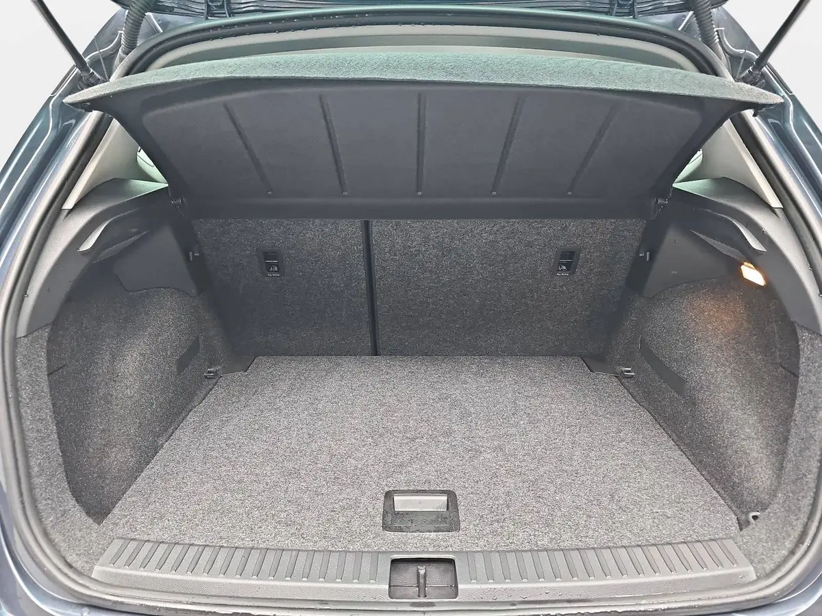 SEAT ARONA 1.0 TSI DSG STYLE NAVI LED PDC LM