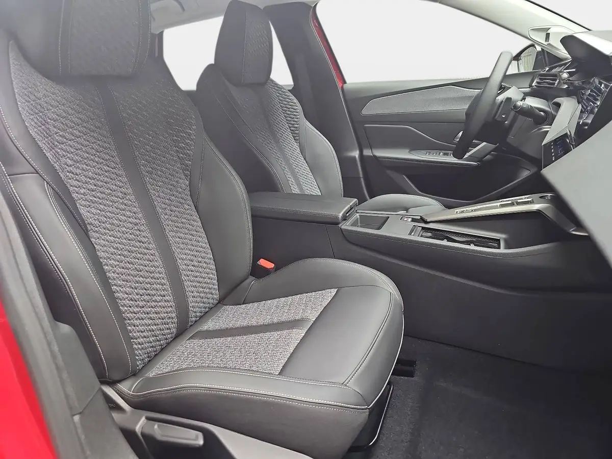 PEUGEOT 308 SW 1.2 HYBRID STYLE KOMFORT PAKET AHK LM